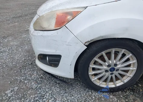 2013 Ford C-Max Hybrid Sel z USA, uszkodzony, nr VIN 1FADP5BU6DL535239